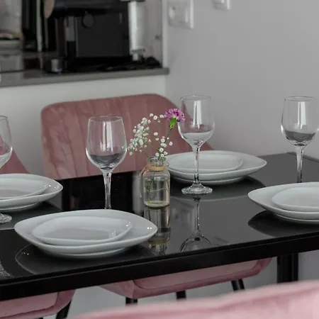 Sea&Lake Luxurious Apartments With Parking By Noclegi Renters Mielno  Exterior photo