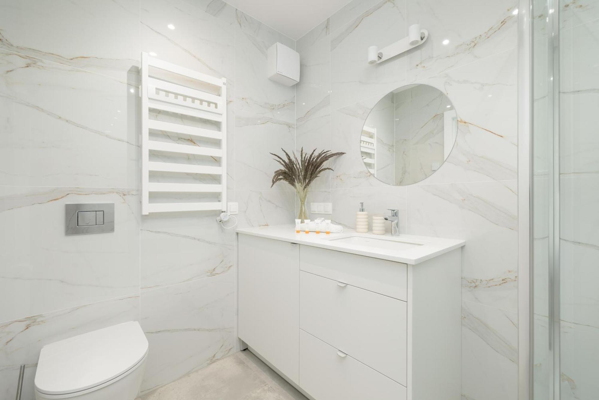 Sea&lake Luxurious With Parking By Renters *