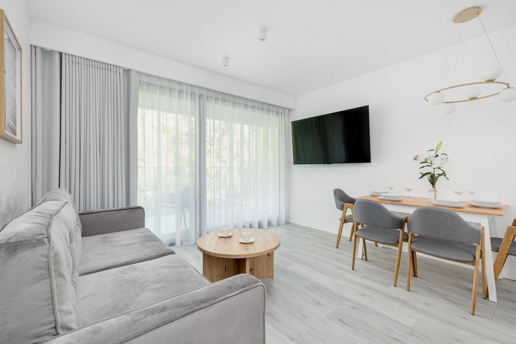 Sea&lake Luxurious With Parking By Renters *