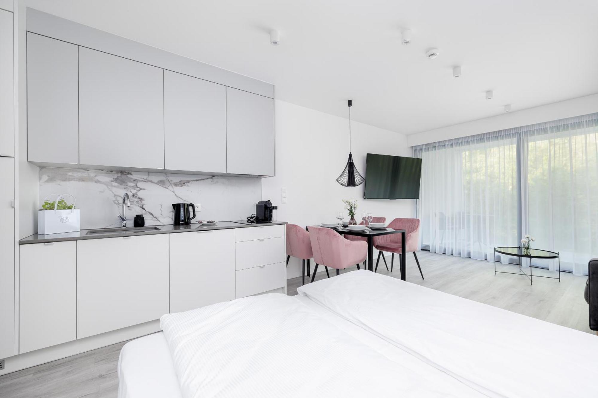 Sea&lake Luxurious With Parking By Renters Apartment Mielno (Koszalin)